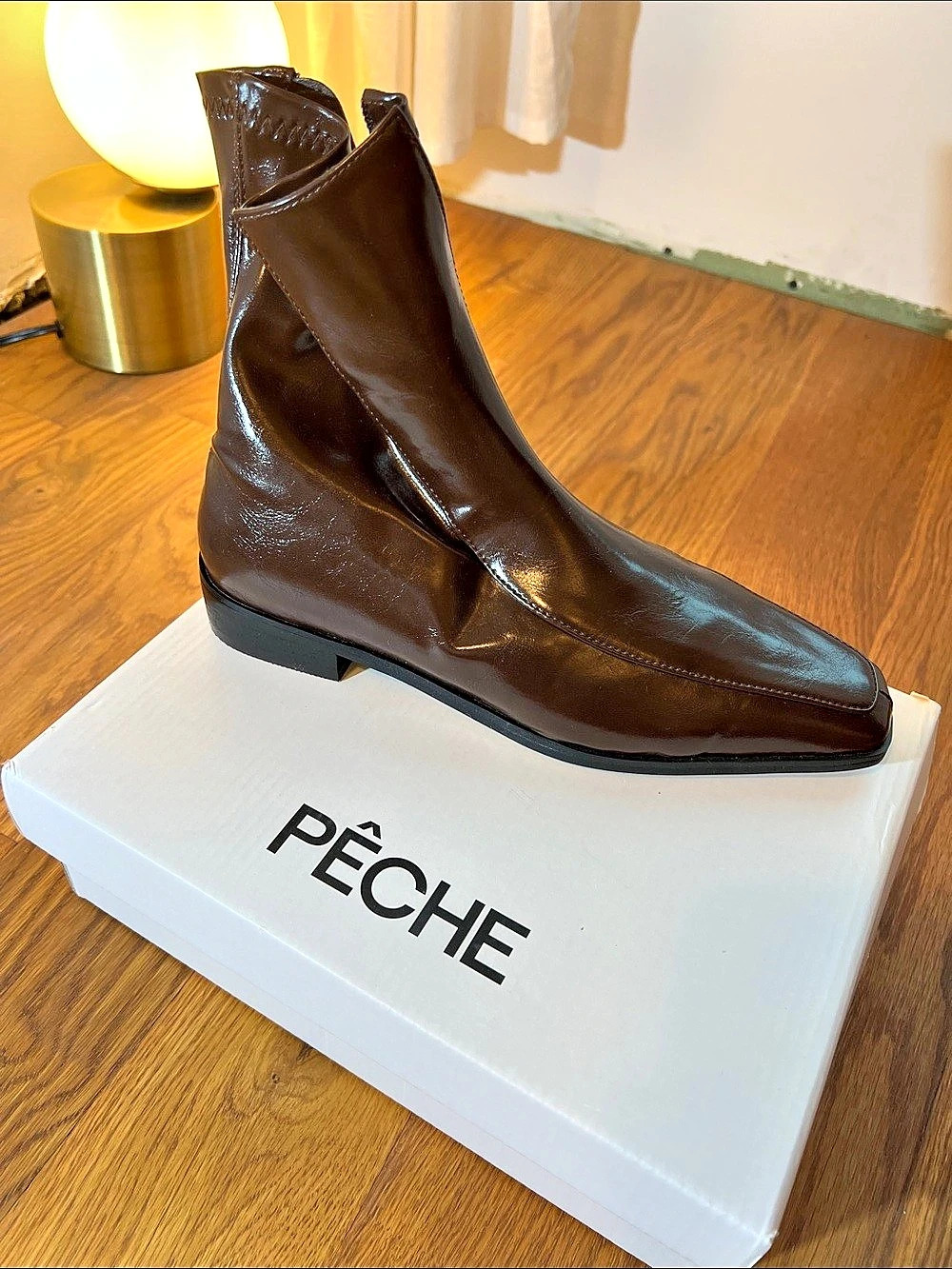 Péché Líme 250 Pointed Toe Brown Booties Like New